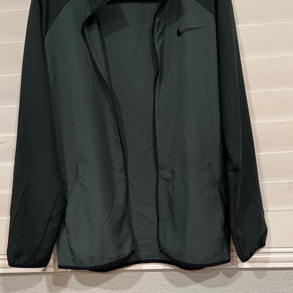 Nike Women's Black Bomber Jacket - Picture 7 of 11